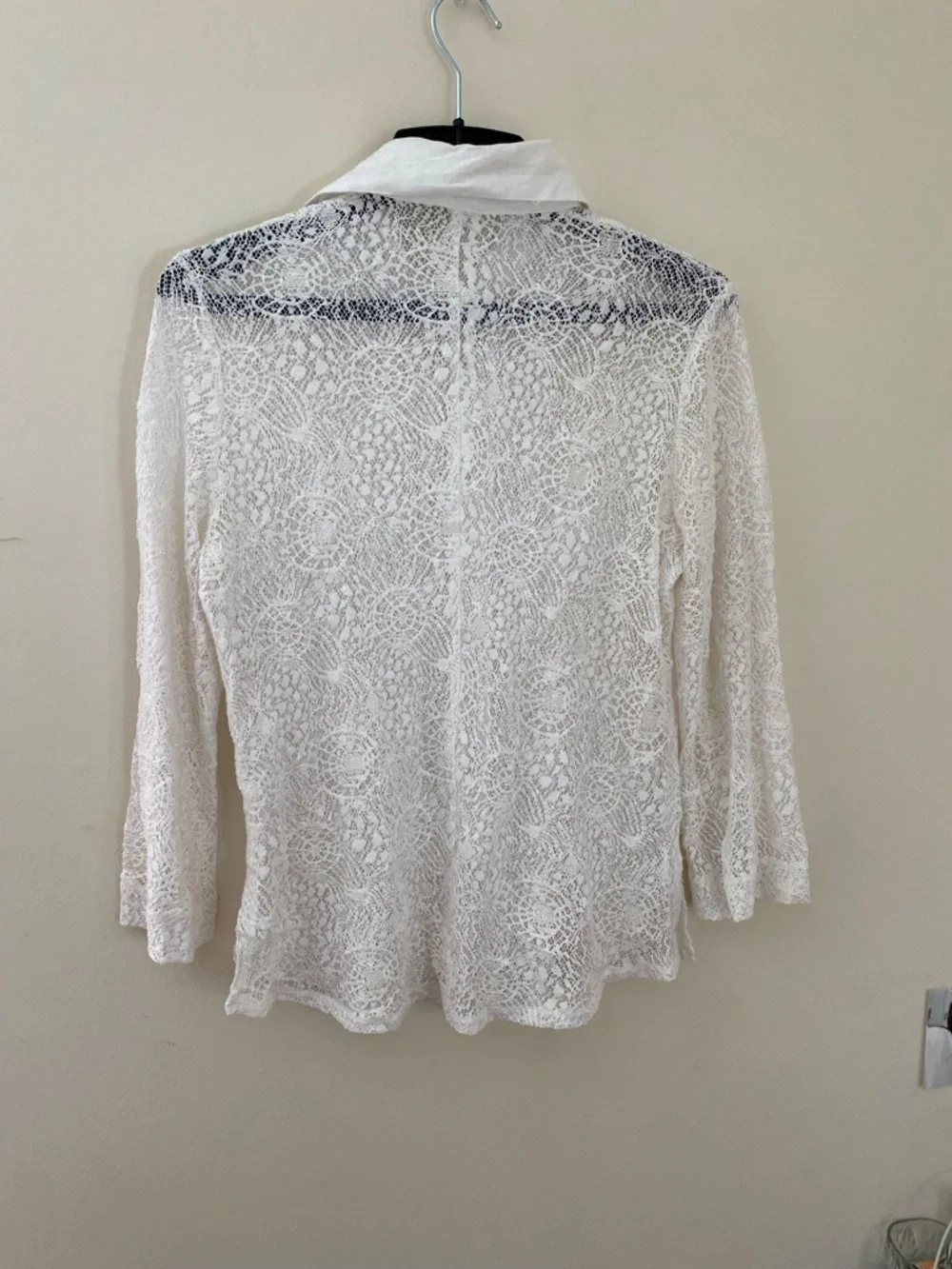 Made in Italy White Lace Button-Up Blouse with Contrast Collar size XL - Picture 8 of 13